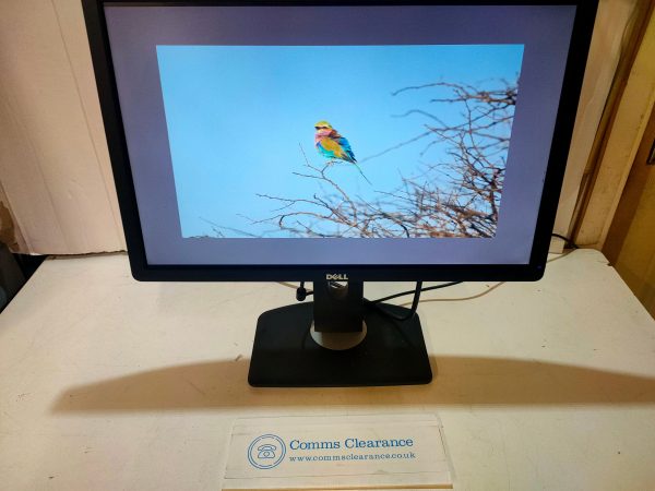 Dell P2213t 22  Professional Widescreen 1680 x 1050 LCD Monitor DVi VGA USB DP Online now